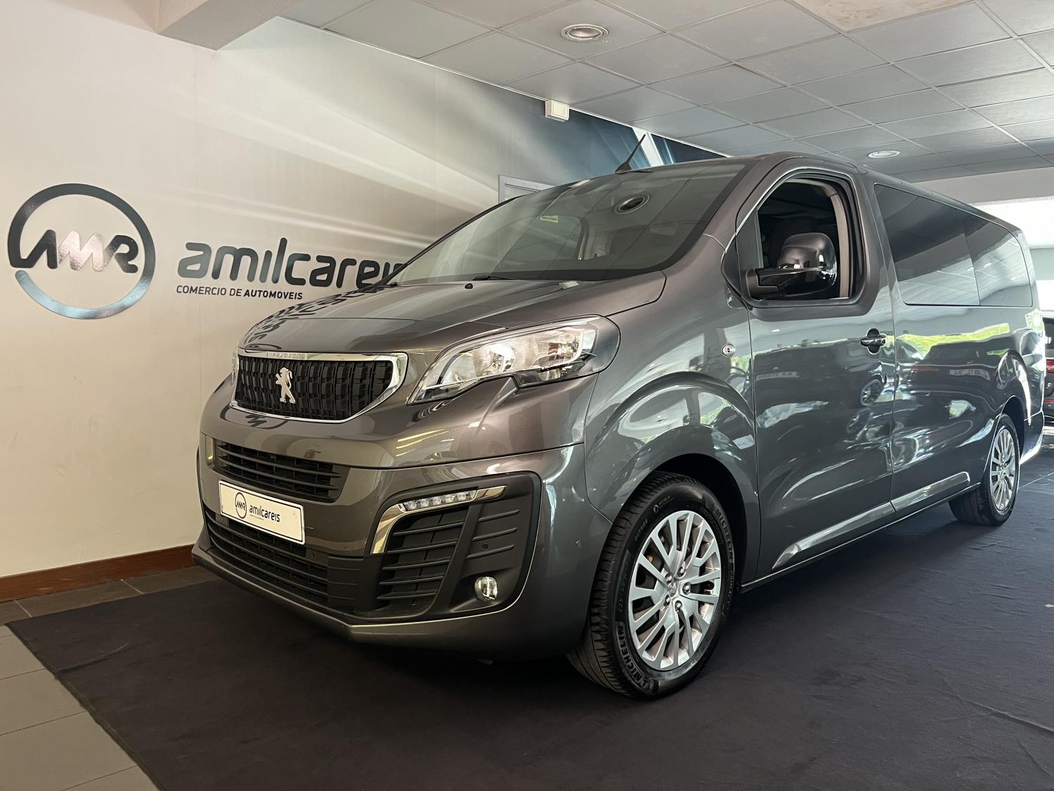 Peugeot Traveller 1.5 BlueHdi L2H1 Business Standard