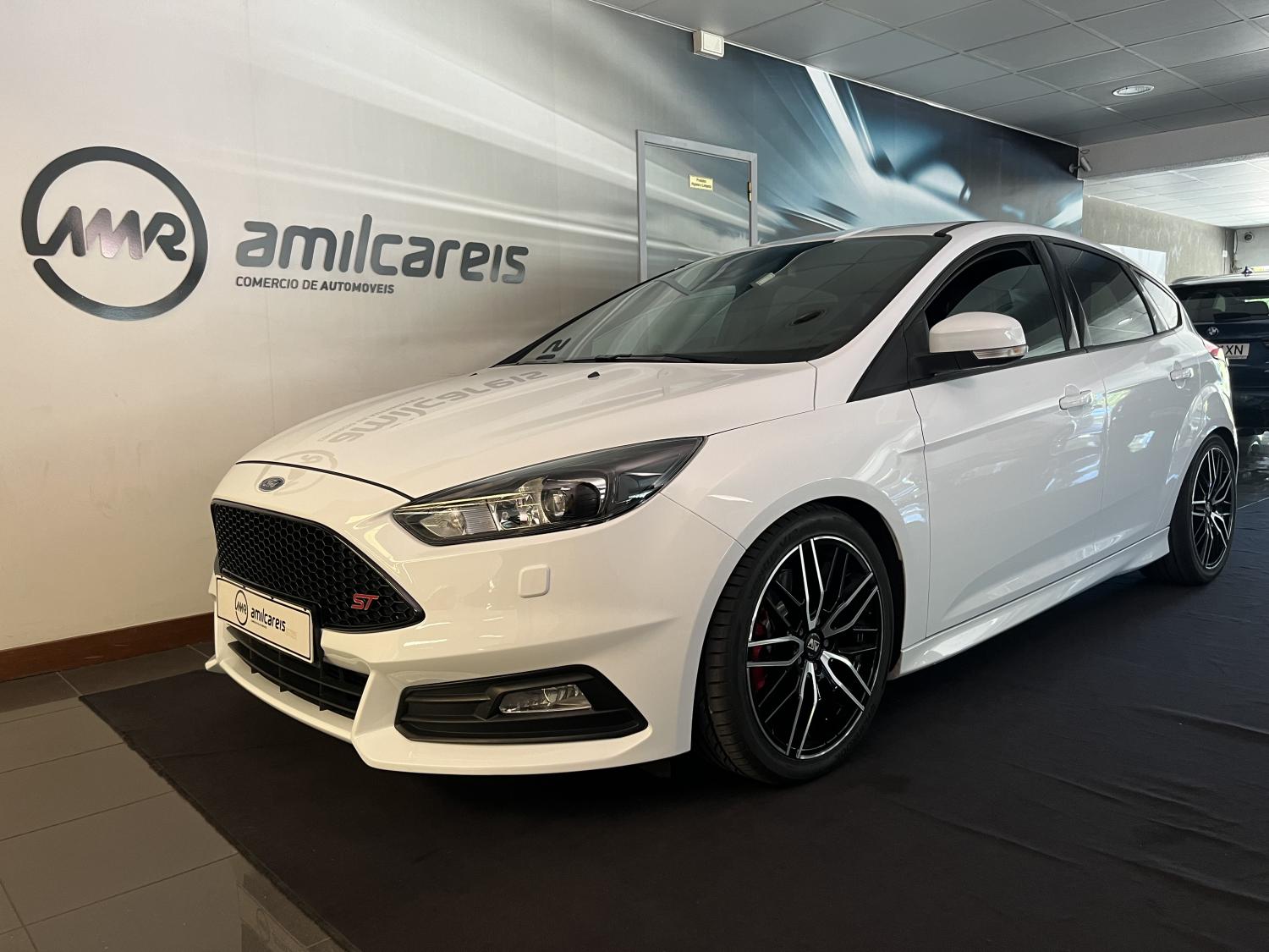 Ford Focus 2.0 EcoBoost ST