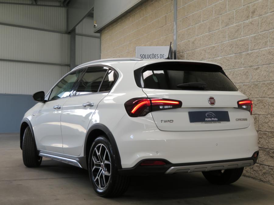 Fiat Tipo Cross